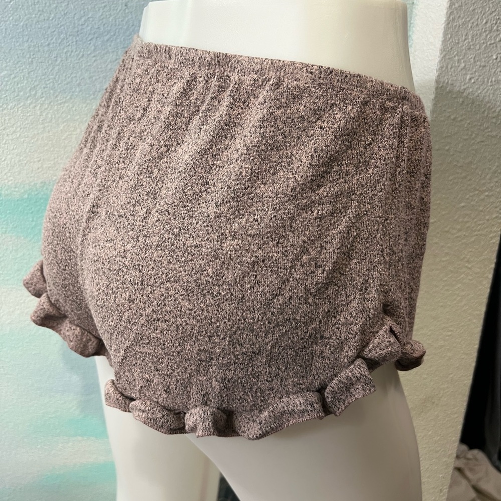 Free Press Ruffle Shorts - Picture 5 of 8